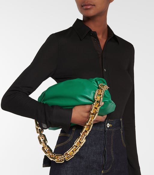 bottega veneta chain pouch
