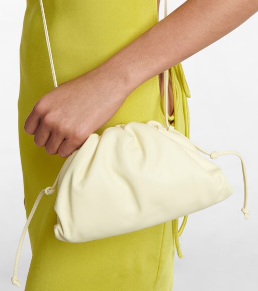 bottega veneta cloud clutch
