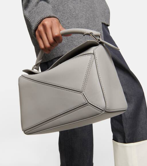 Loewe Schultertasche Puzzle Small aus Leder Mytheresa