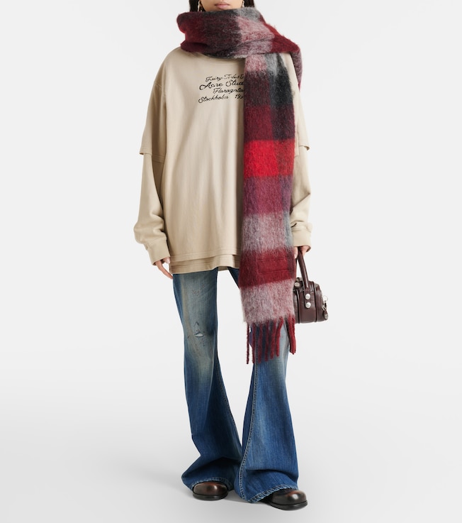 Acne Studios 2025F distressed flared jeans