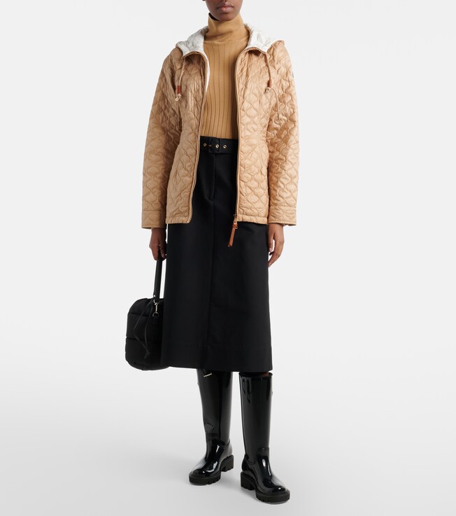 Moncler Arum quilted down jacket