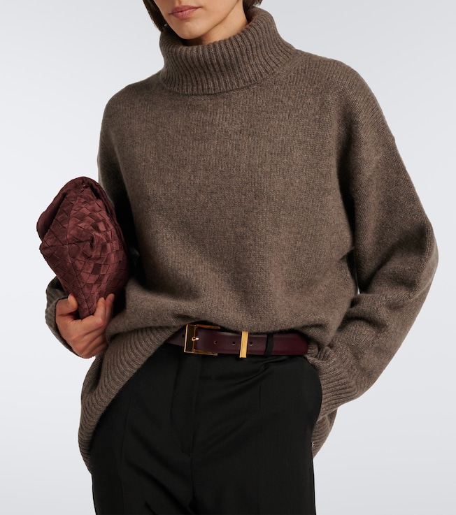 arch4 Worlds End cashmere turtleneck sweater