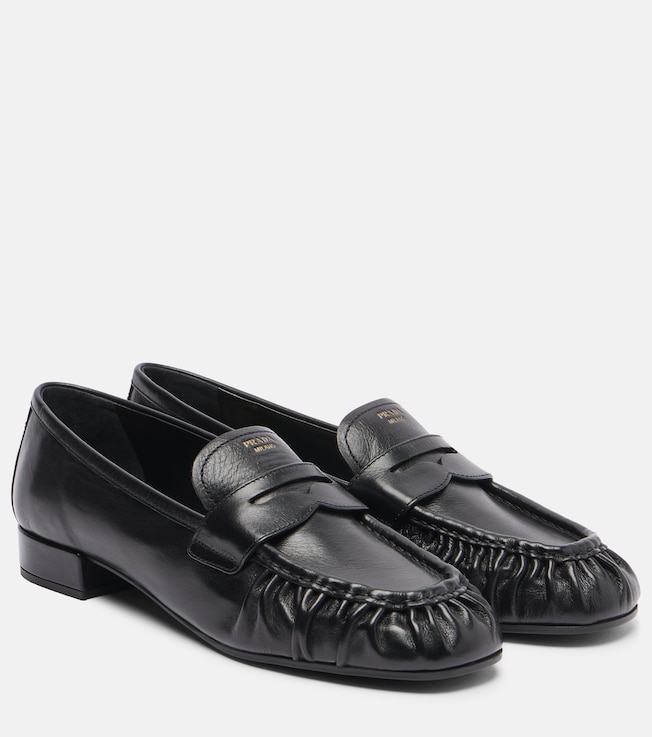 Miu Miu - Leather loafers | Plush