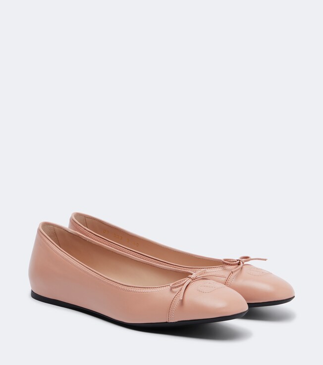 Valentino Garavani VLogo leather ballet flats
