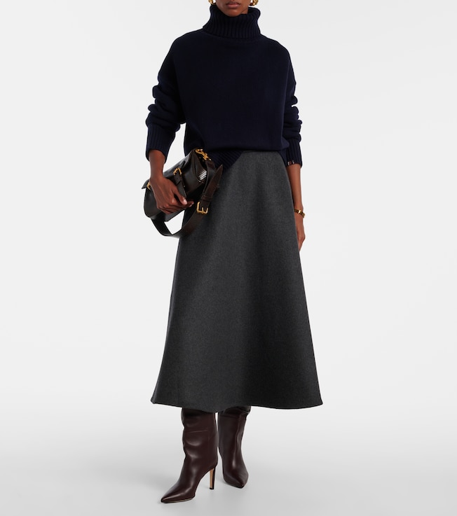 Extreme Cashmere Crop Xtra cashmere turtleneck sweater