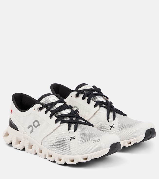 ON Cloud X3 sneakers