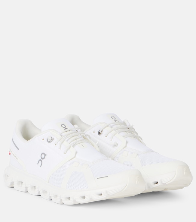 ON Cloud 6 running shoes