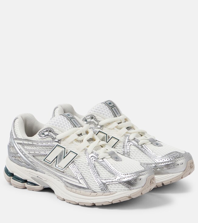 New Balance 1906R running shoes