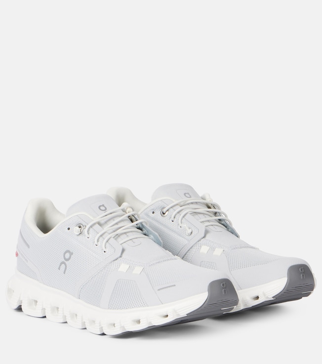 ON Cloud 6 running shoes