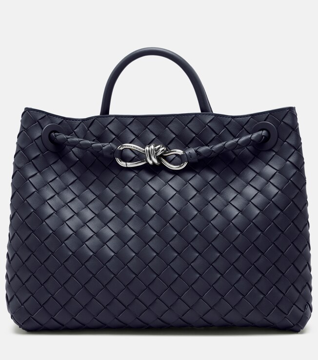 Andiamo Medium leather tote bag | Bottega Veneta