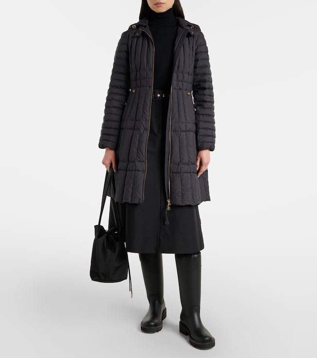 Moncler Menthelong quilted down coat