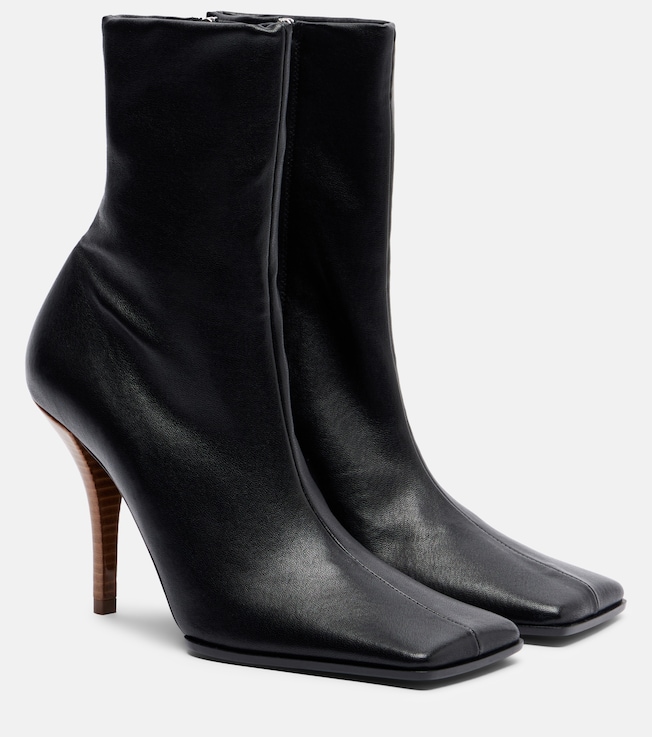 Alaïa Leather ankle boots