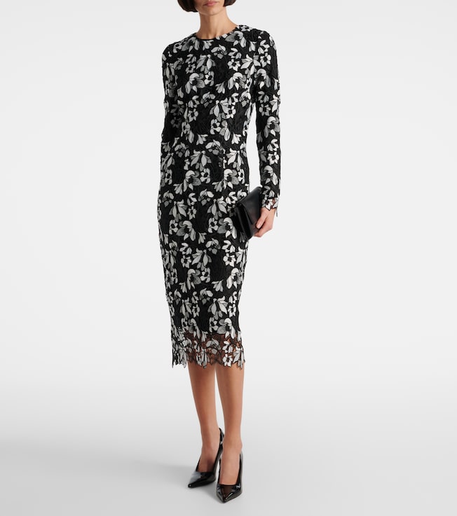 Monique Lhuillier Satin gown
