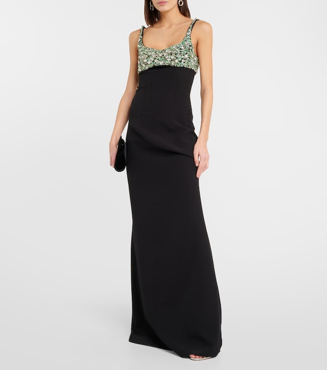 Safiyaa Beatriz embellished gown