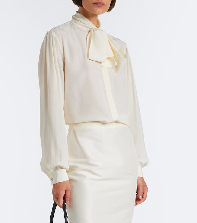 Gucci Tie-neck silk crêpe de chine blouse