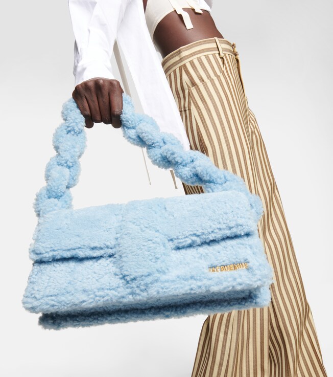 Schultertasche Le Bambidou aus Shearling | Jacquemus