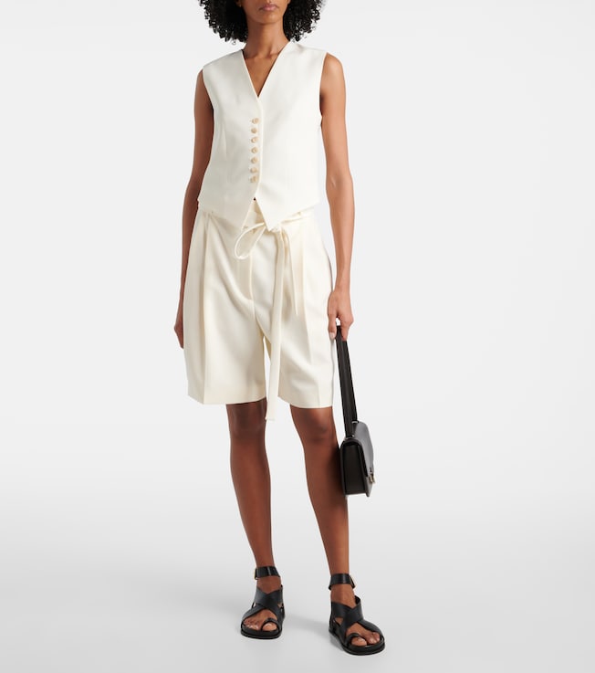 Róhe Belted virgin wool Bermuda shorts