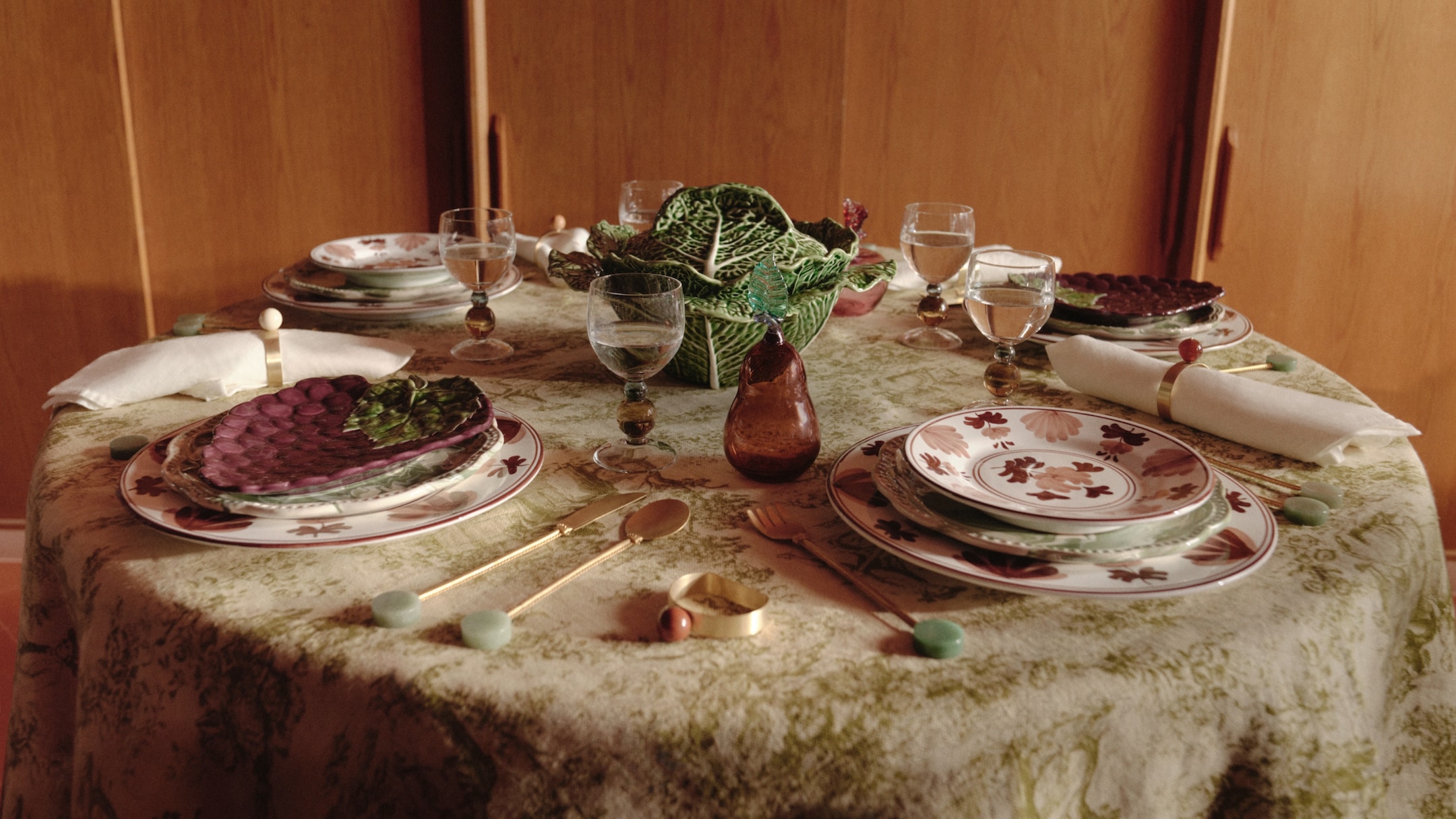 Kunstvolle Tableware